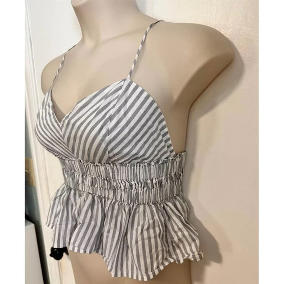 Express Women large Crop Top Striped GrayWhite Triangle Smocked Spaghetti Strap - Picture 3 of 7